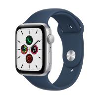 Apple Watch SE (v2) GPS-es (44mm) ezüst alumínium tok, kék szilikon sportszíjas okosóra